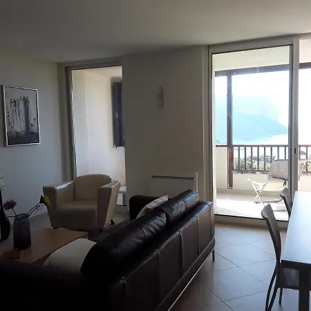 Magnifique Vue Baie Et Cap Canaille Parking/piscine